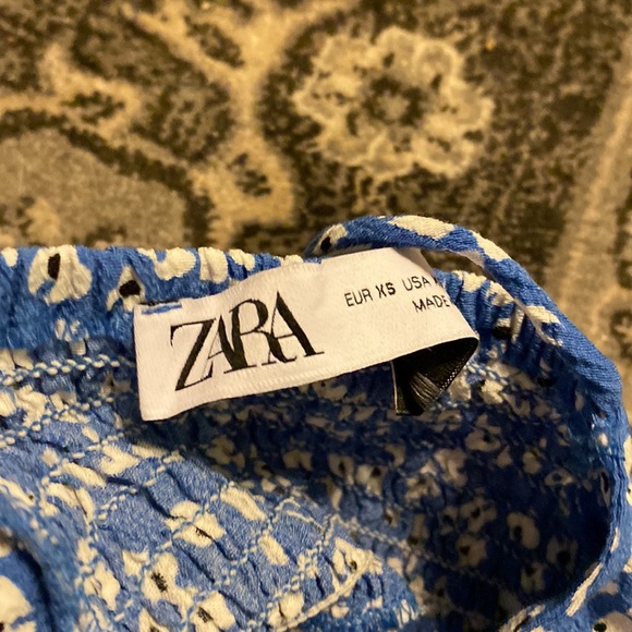 Zara dress - Picture 2 of 2